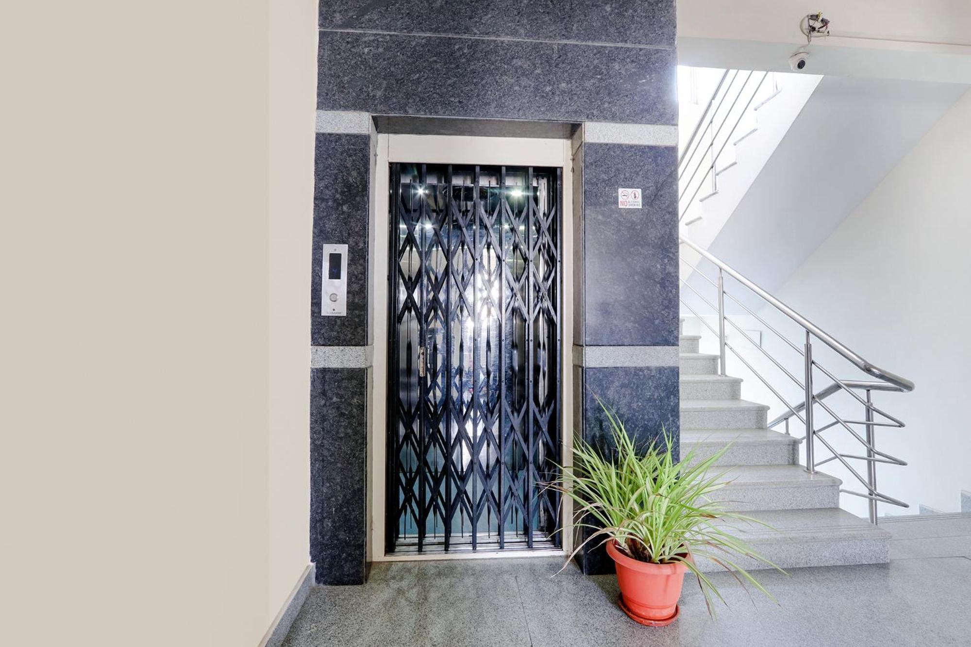 Fabhotel Namaha Suites - Nr Hyderabad International Airport, Shamshabad Exterior foto
